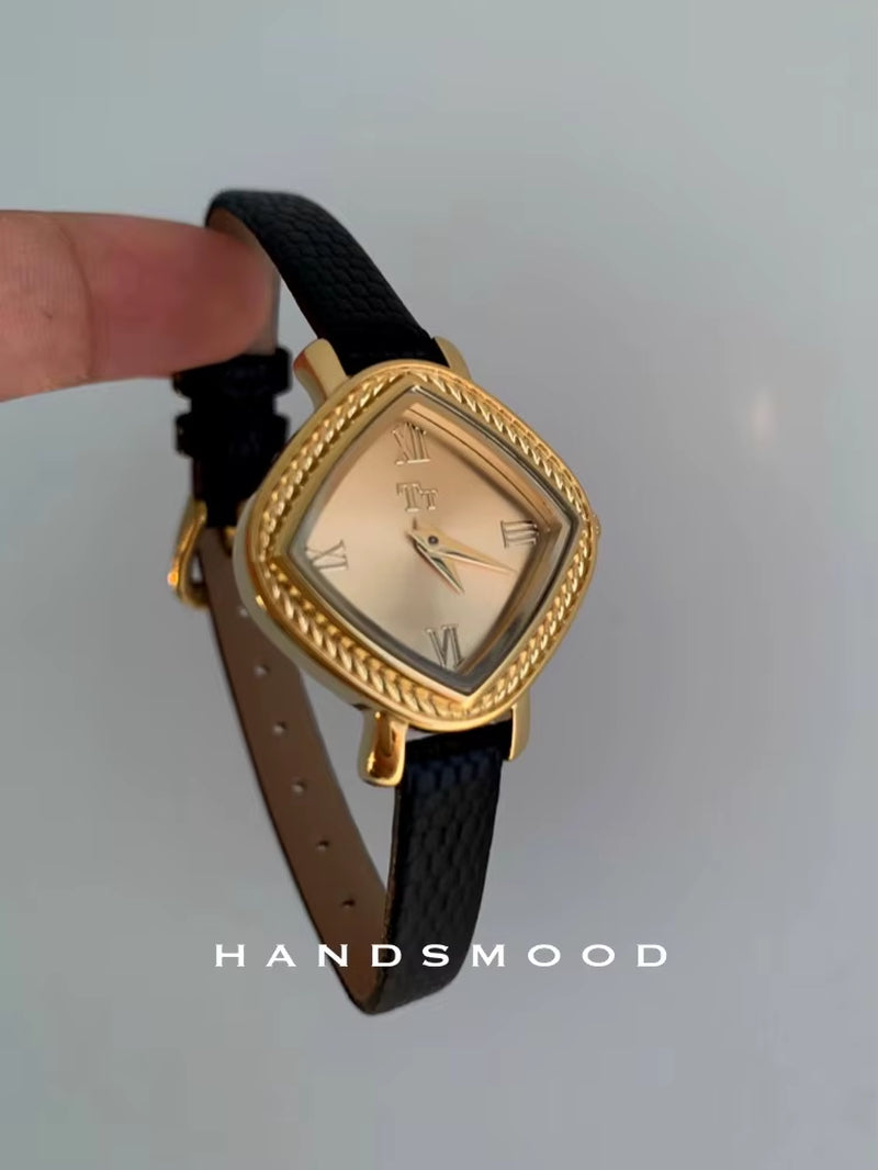 Watches for Women Fashion Temperament Gold Bracelet Casual Hundred Ladies Watches Quartz Watch Ladies Birthday Gift Box