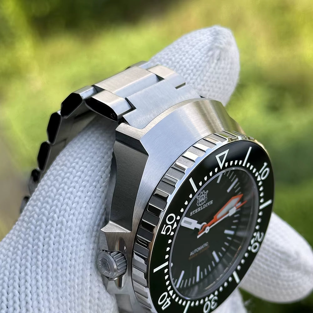 SD1980 45MM One-Piece Case Mens Diver Watch Automatic Mechanical BGW9 Luminous 1000M Waterproof Sapphire Mens Watches