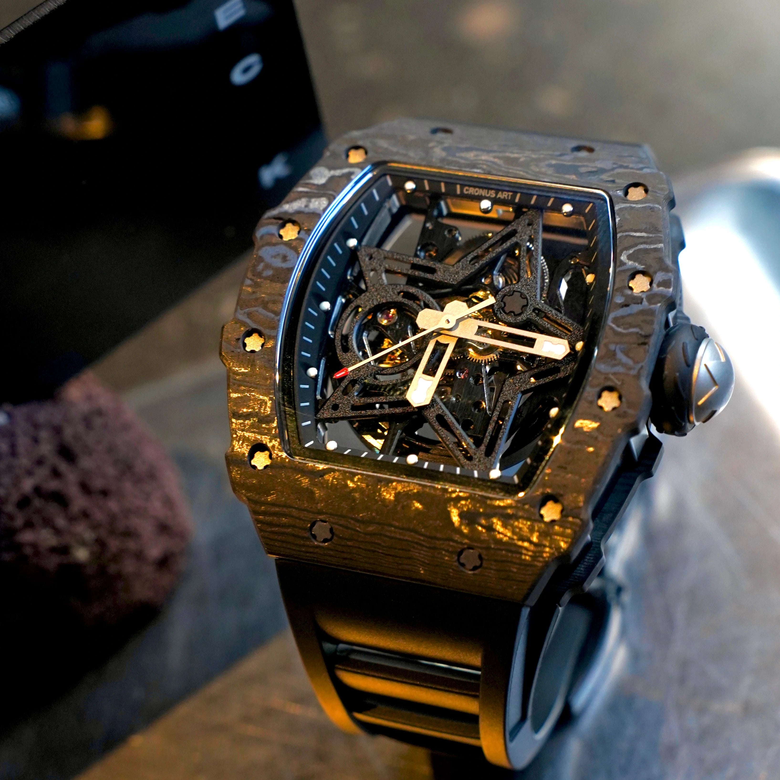 Luxury Carbon Fiber Mechanical Watch - Skeletonised Dial for Men S Accents (Tonneau Design)Trend Products Men