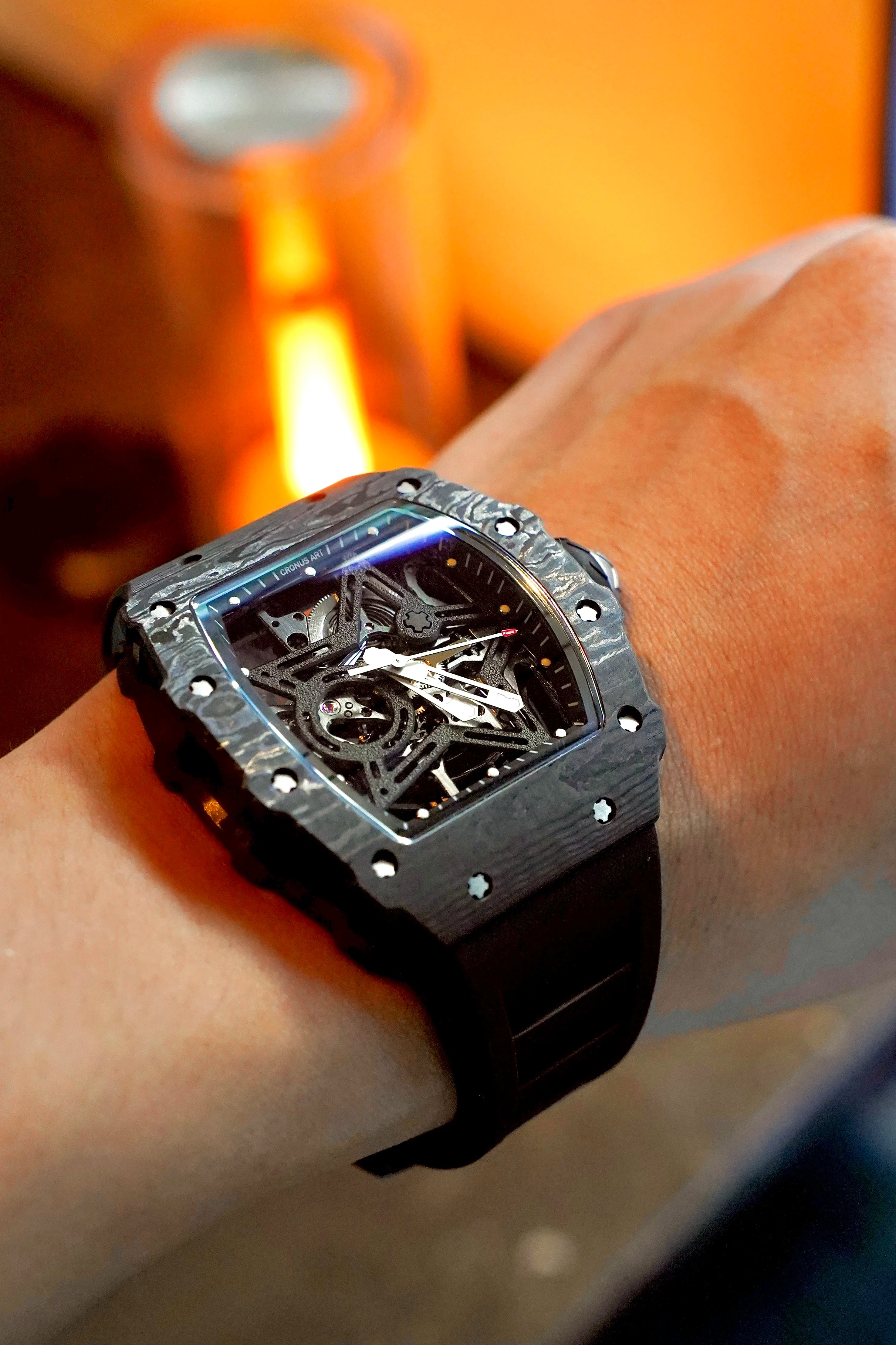 Luxury Carbon Fiber Mechanical Watch - Skeletonised Dial for Men S Accents (Tonneau Design)Trend Products Men